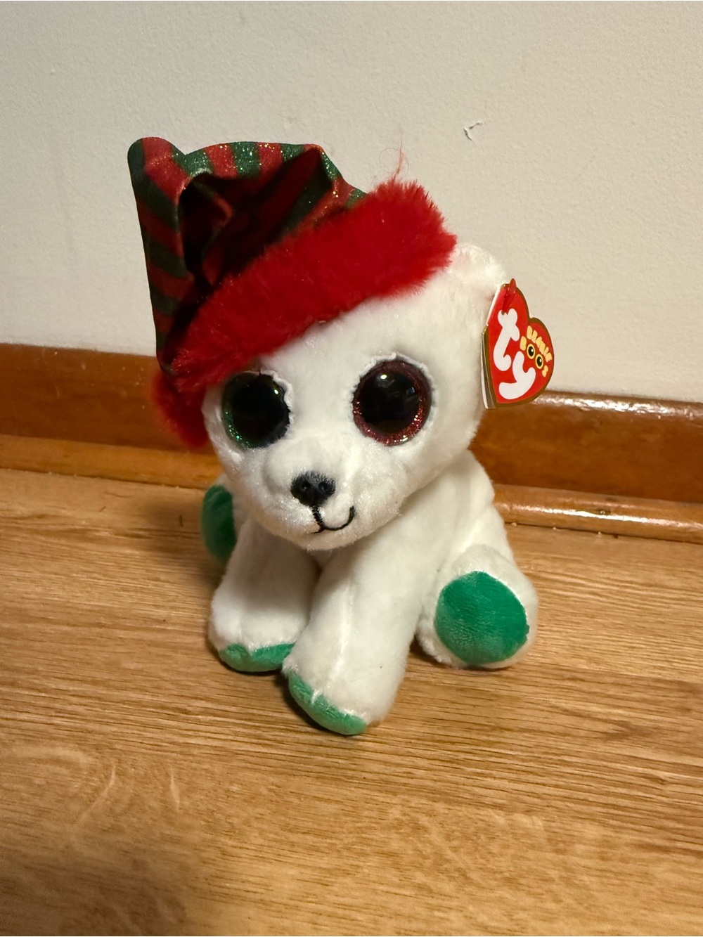 Ty Beanie Boos - PAXTON the Christmas Polar Bear (6 Inch) NWT Stuffed Toy